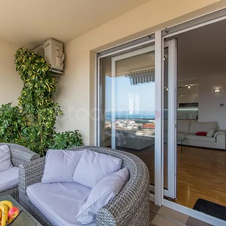 Sea View Dammi With Free Parking Apartman Makarska