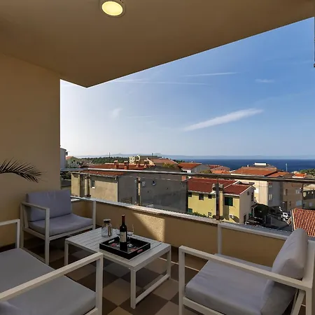 Sea View Dammi With Free Parking Apartman *