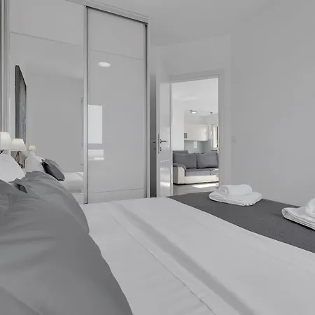 Sea View Dammi With Free Parking