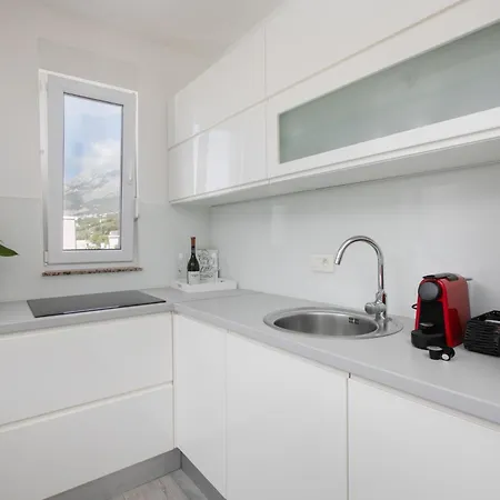 Apartman Sea View Dammi With Free Parking Makarska