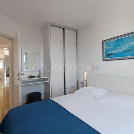 Sea View Dammi With Free Parking