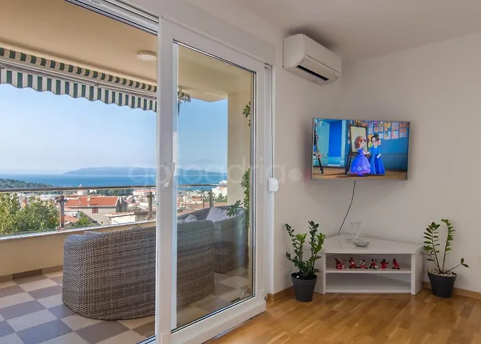 Sea View Dammi With Free Parking Apartment