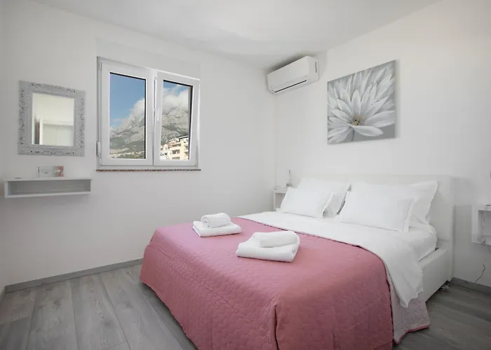 Sea View Dammi With Free Parking