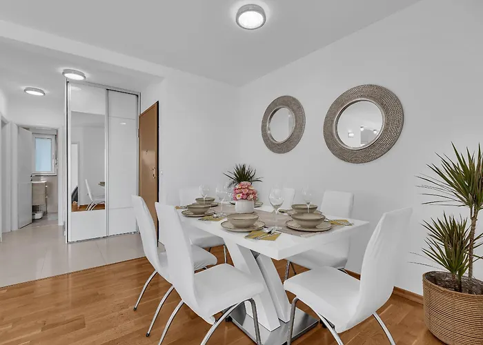 Sea View Dammi With Free Parking Appartamento Makarska