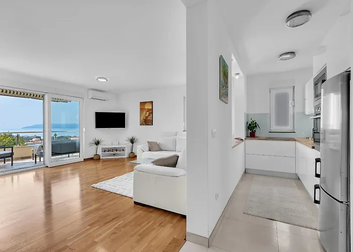 Sea View Dammi With Free Parking Apartment *