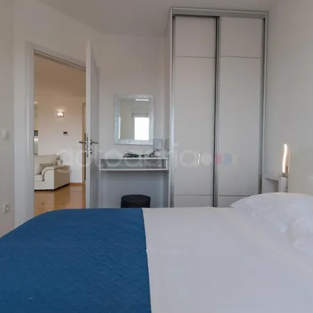 Sea View Dammi With Free Parking Appartement *