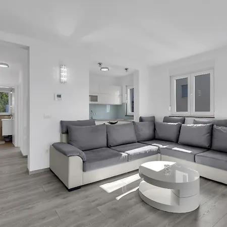 Sea View Dammi With Free Parking Appartement *