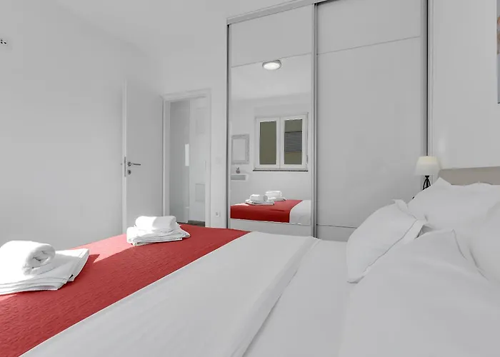 Sea View Dammi With Free Parking Apartman *